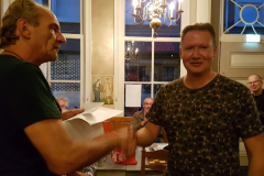 Cor Paans (l) feliciteert Hans Nunnikhoven 11-09-2018-1