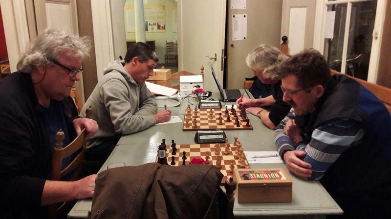 Erik Wetselaar (l) en Gijs van der Willigen 21-03-2017 (Foto: Antonia van Wijngaarden)
